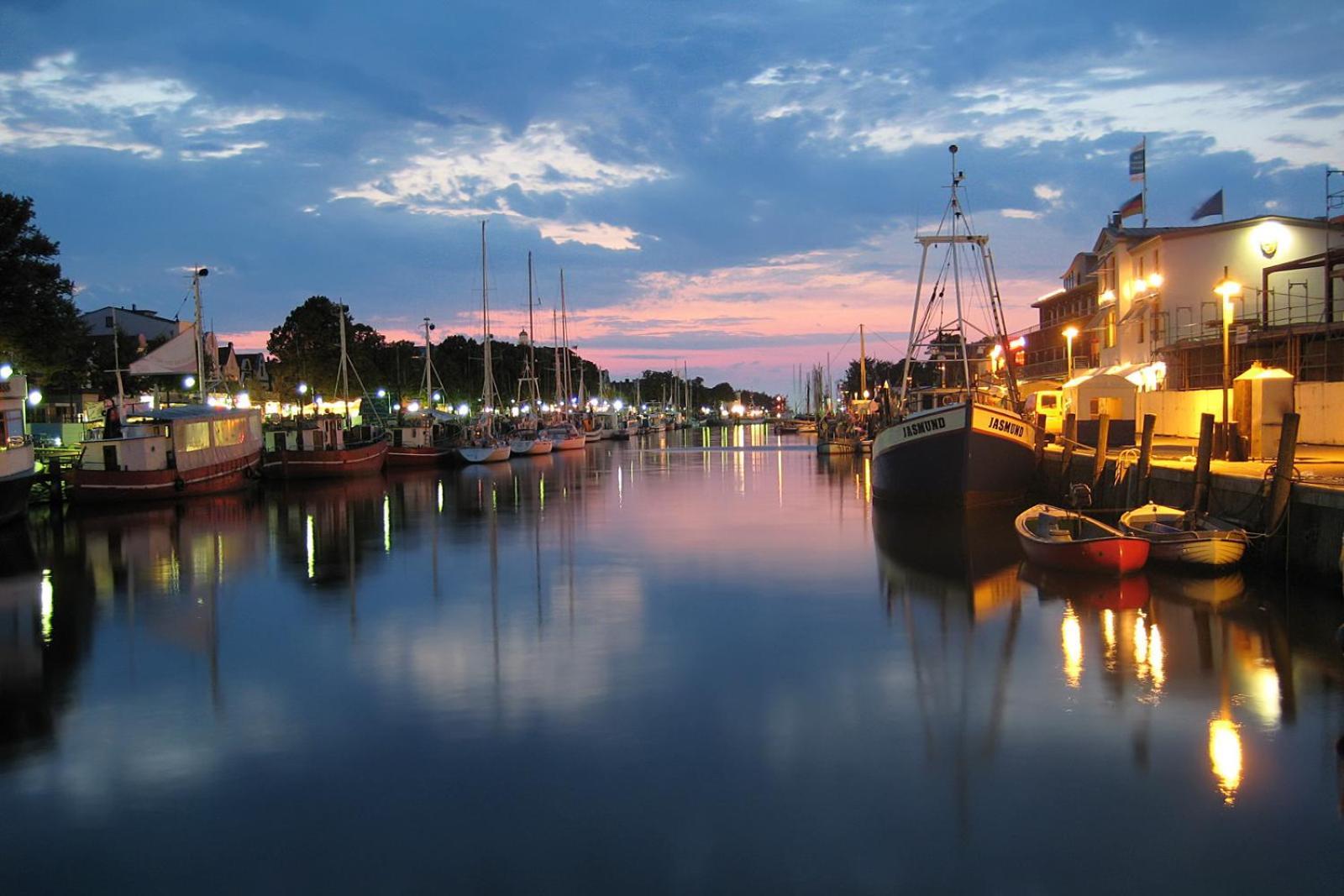 Ferienhaus Stoertebeker Rostock Exterior foto